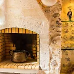 Venetian Rimondi Fountain Mansion - Built In 1626 Rethimno
