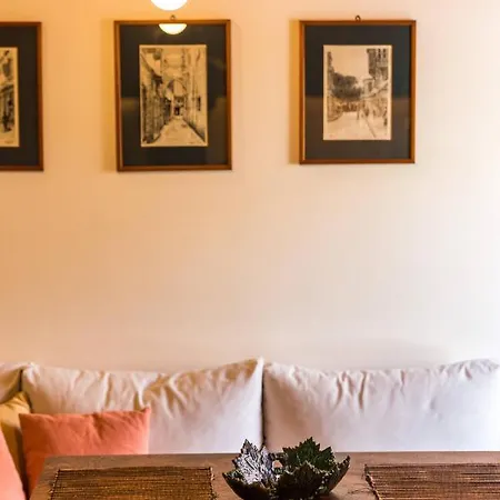 Apartment Venetian Rimondi Fountain Mansion - Built In 1626 Rethymno (Crete)