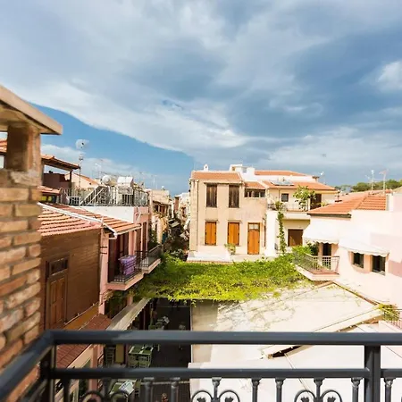 Venetian Rimondi Fountain Mansion - Built In 1626 * Rethimno