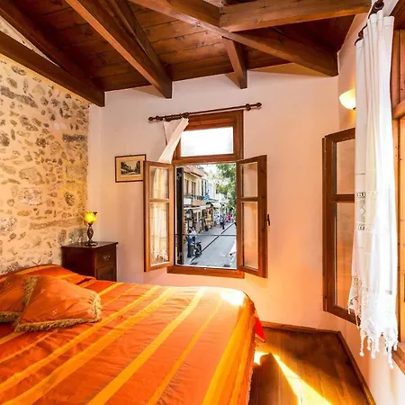 Apartment Venetian Rimondi Fountain Mansion - Built In 1626 Rethymno