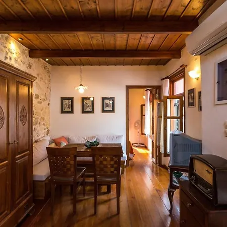 Appartamento Venetian Rimondi Fountain Mansion Built In 1626 Rethymno