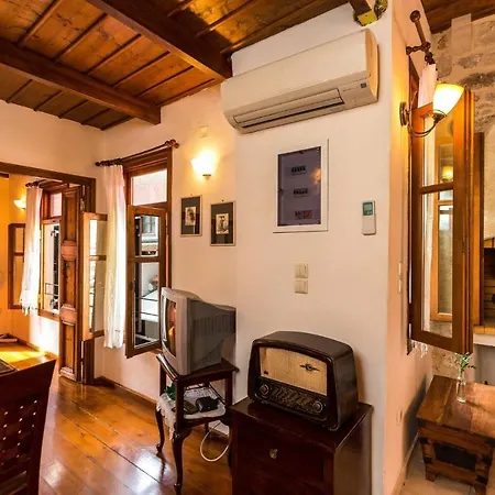 Appartamento Venetian Rimondi Fountain Mansion - Built In 1626 Rethymno