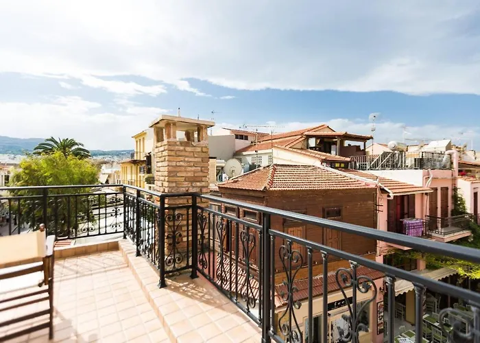 Venetian Rimondi Fountain Mansion - Built In 1626